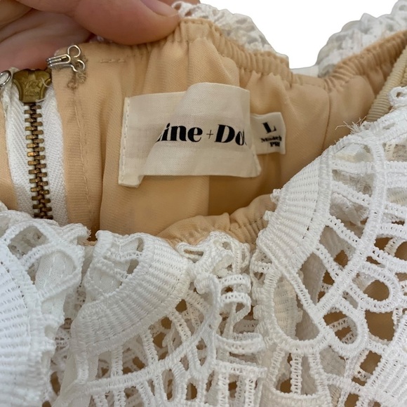 Line And Dot White Bridal Crochet Eyelet Off The Shoulder Lace Dress Size Large - Picture 13 of 14
